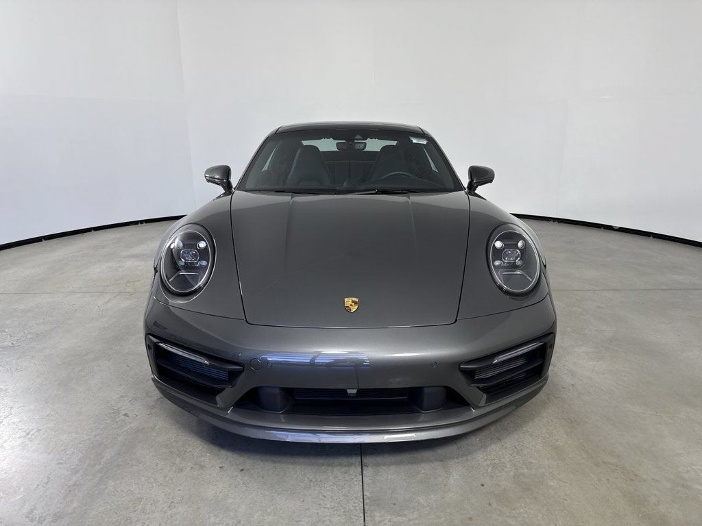 Certified 2024 Porsche 911 Carrera 4 AWD/4WD image 10