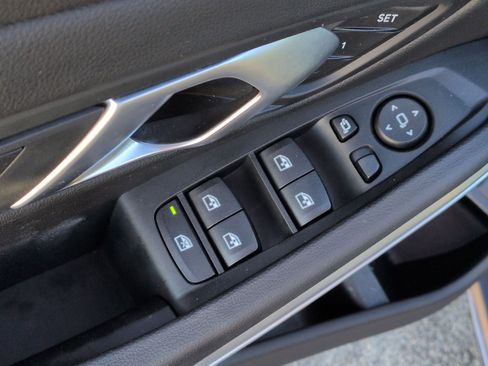 Certified 2024 BMW 330i Sedan w/ M Sport Package image 15