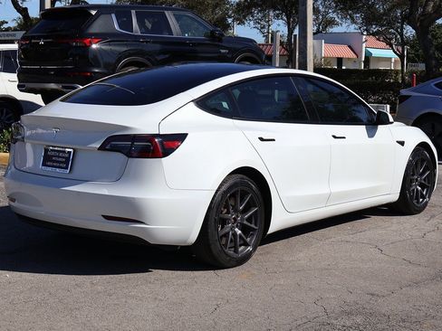 Used 2022 Tesla Model 3 Long Range image 10