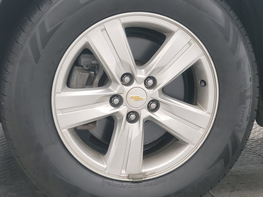 Used 2020 Chevrolet Trax LS w/ Tint and Cruise Package FWD image 31