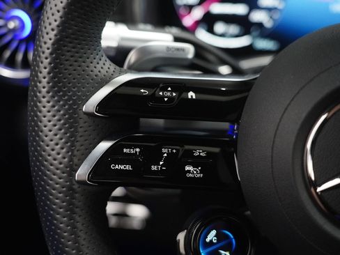 Certified 2024 Mercedes-Benz SL 63 AMG 4MATIC image 22