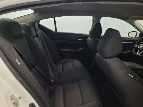 Used 2021 Nissan Altima 2.5 SV AWD/4WD image 19