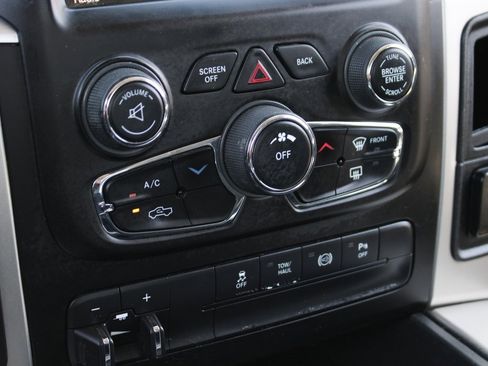 Used 2014 RAM 3500 Big Horn w/ Black Appearance Group image 26