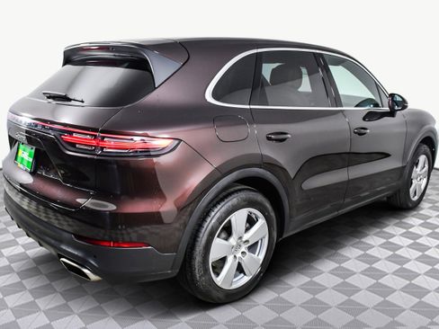 Used 2019 Porsche Cayenne image 8