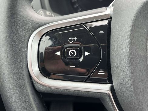 Certified 2023 Volvo XC90 B5 Plus w/ Protection Package AWD/4WD image 26