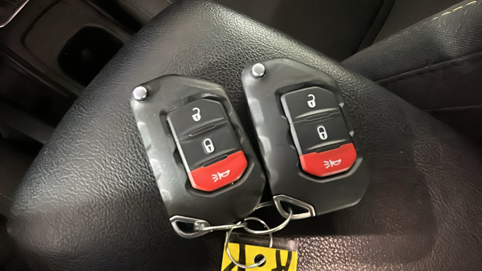 Used 2024 Jeep Wrangler Unlimited AWD/4WD image 24