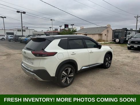 Used 2023 Nissan Rogue Platinum AWD/4WD image 3