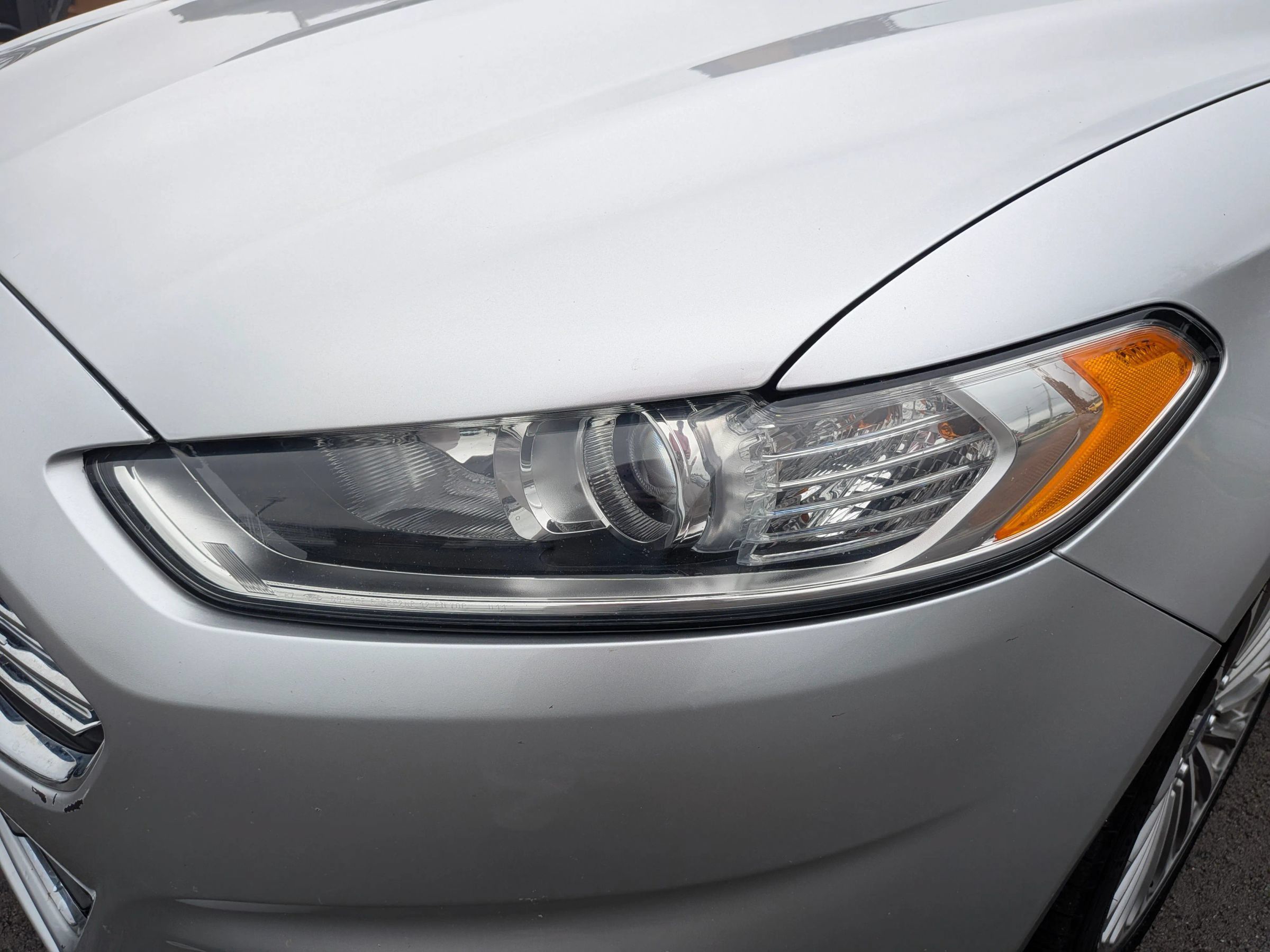 Used 2015 Ford Fusion Titanium FWD image 10