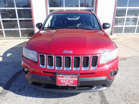Used 2013 Jeep Compass Sport FWD image 3