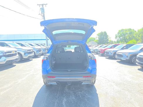 New 2027 Chevrolet Equinox ACTIV w/ LPO, Floor Liner Package AWD/4WD image 8