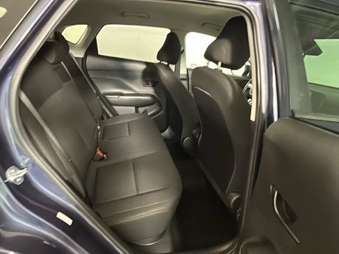 Used 2025 Hyundai Kona SEL FWD image 34
