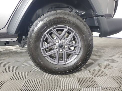 Used 2026 Jeep Wrangler Unlimited Sport AWD/4WD image 30