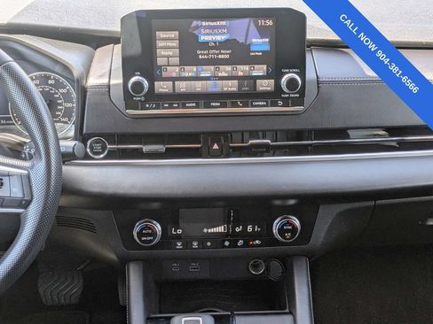 Used 2024 Mitsubishi Outlander ES FWD image 18