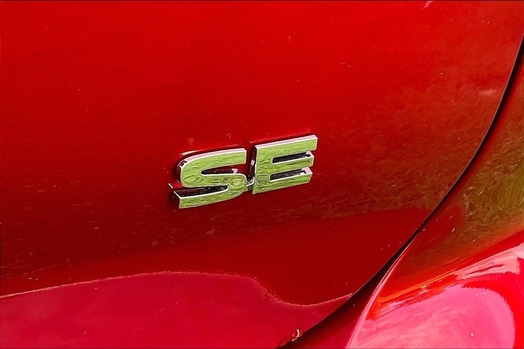 Used 2026 Mitsubishi Outlander SE FWD image 17