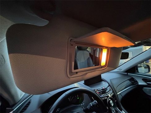 Used 2021 Acura RDX AWD w/ Advance Package image 17