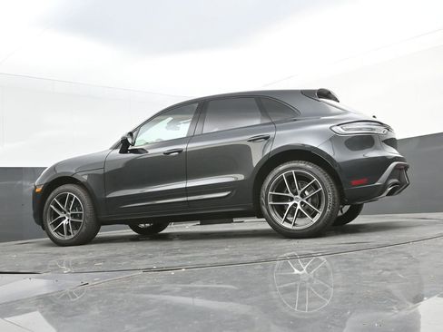New 2025 Porsche Macan image 37
