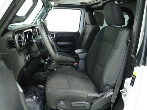 Used 2023 Jeep Wrangler Sport AWD/4WD image 25