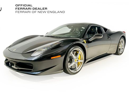 Used 2010 Ferrari 458 Italia Coupe RWD image 1
