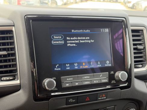Certified 2024 Nissan Frontier SL w/ Technology Package RWD image 14