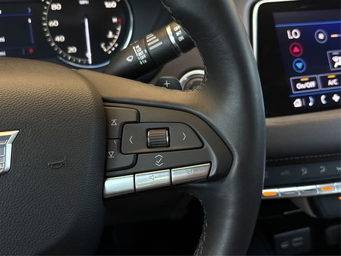 Certified 2023 Cadillac XT4 Luxury image 29