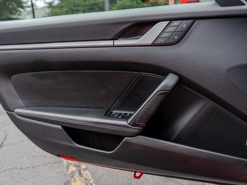 Used 2024 Porsche 911 Carrera image 17