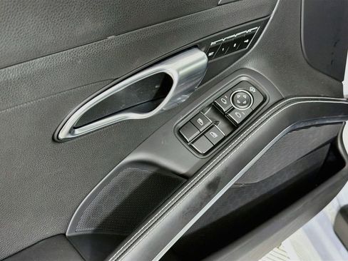 Used 2024 Porsche 718 Cayman w/ Premium Package RWD image 18