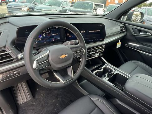 New 2026 Chevrolet Traverse LT w/ Driver Confidence Package image 18