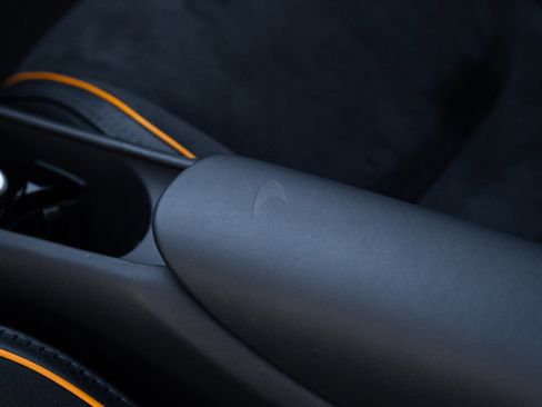 Used 2023 McLaren Artura RWD image 58