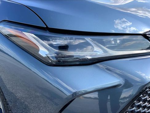 Used 2019 Toyota Avalon Touring w/ Advanced Safety Package FWD image 27