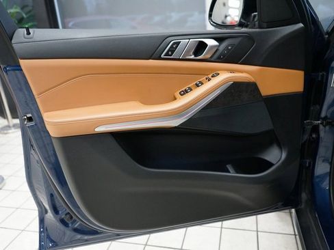 Used 2022 BMW X5 xDrive40i w/ Premium Package image 26