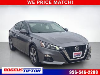 Used 2022 Nissan Altima 2.5 SL video 1