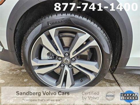 Certified 2025 Volvo V60 B5 Cross Country Plus image 6