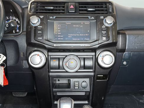 Used 2016 Toyota 4Runner Trail Premium AWD/4WD image 15