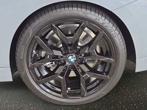 Used 2025 BMW 230i Coupe w/ M Sport Package image 28