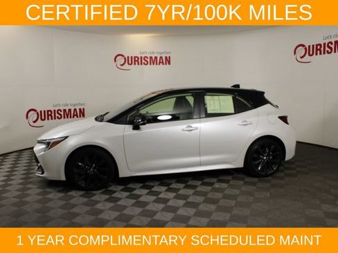 Used 2024 Toyota Corolla XSE FWD image 3