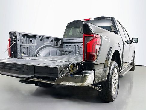 New 2025 Ford F150 Lariat w/ Equipment Group 501A Mid image 17