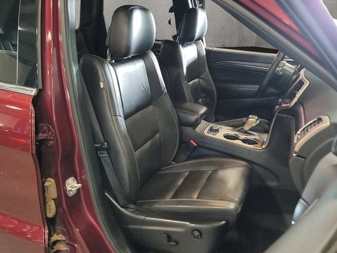 Used 2017 Jeep Grand Cherokee Limited w/ Trailer Tow Group IV AWD/4WD image 21