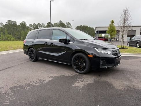 Used 2025 Honda Odyssey Sport-L image 9