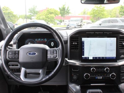 Used 2022 Ford F150 Lariat w/ Equipment Group 502A High AWD/4WD image 29