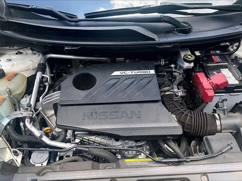 Certified 2023 Nissan Rogue SV FWD image 32