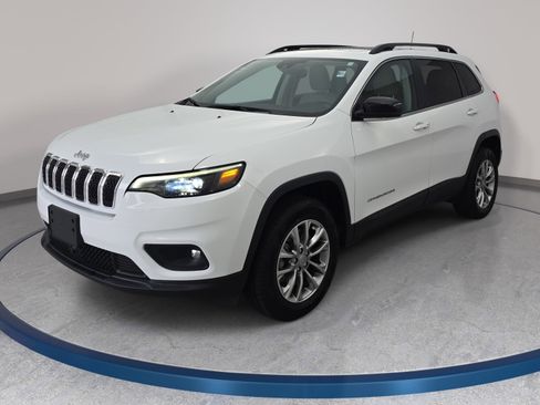 Used 2022 Jeep Cherokee Latitude Lux w/ Sun & Sound Group AWD/4WD image 1
