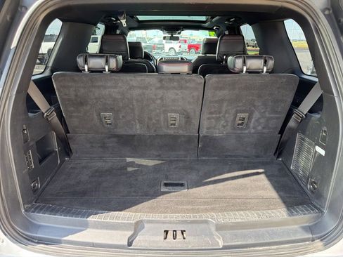 Used 2019 Ford Expedition Limited w/ Equipment Group 303A AWD/4WD image 28