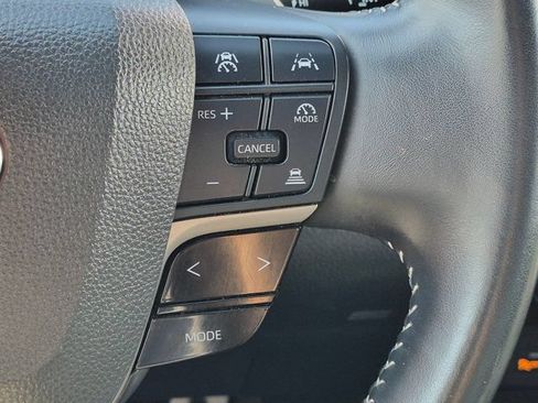 Used 2025 Toyota Camry SE FWD image 23