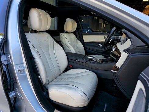 Used 2018 Mercedes-Benz S 450 Sedan image 29