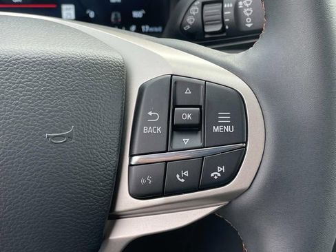 New 2026 Ford Explorer Active image 9