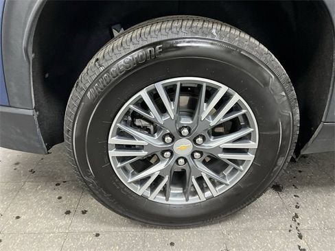 Certified 2025 Chevrolet Traverse LT image 33