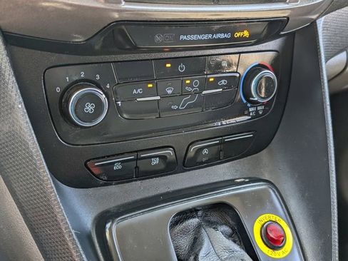 Used 2020 Ford Transit Connect XL image 17