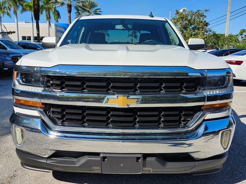 Used 2017 Chevrolet Silverado 1500 LT w/ All Star Edition image 2
