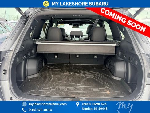 Used 2025 Subaru Forester Premium image 12