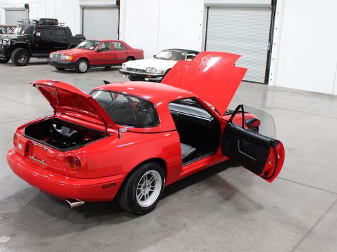 Used 1990 MAZDA MX-5 Miata RWD image 31
